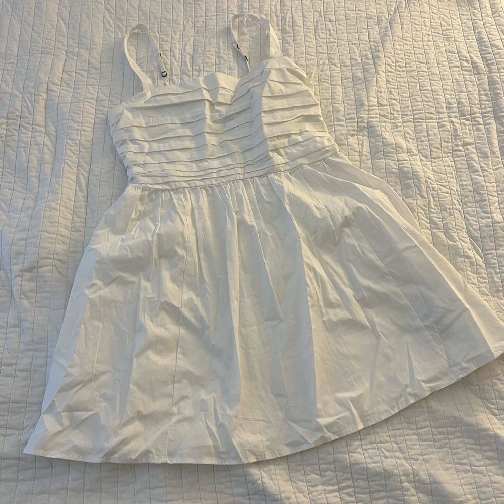 Abercrombie & Fitch Size Large White Emerson Dress NWT